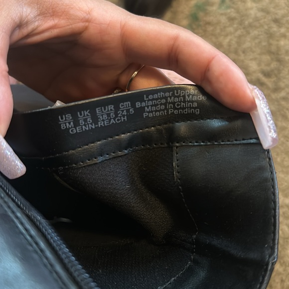 Black heeled ankle boots - Picture 8 of 12